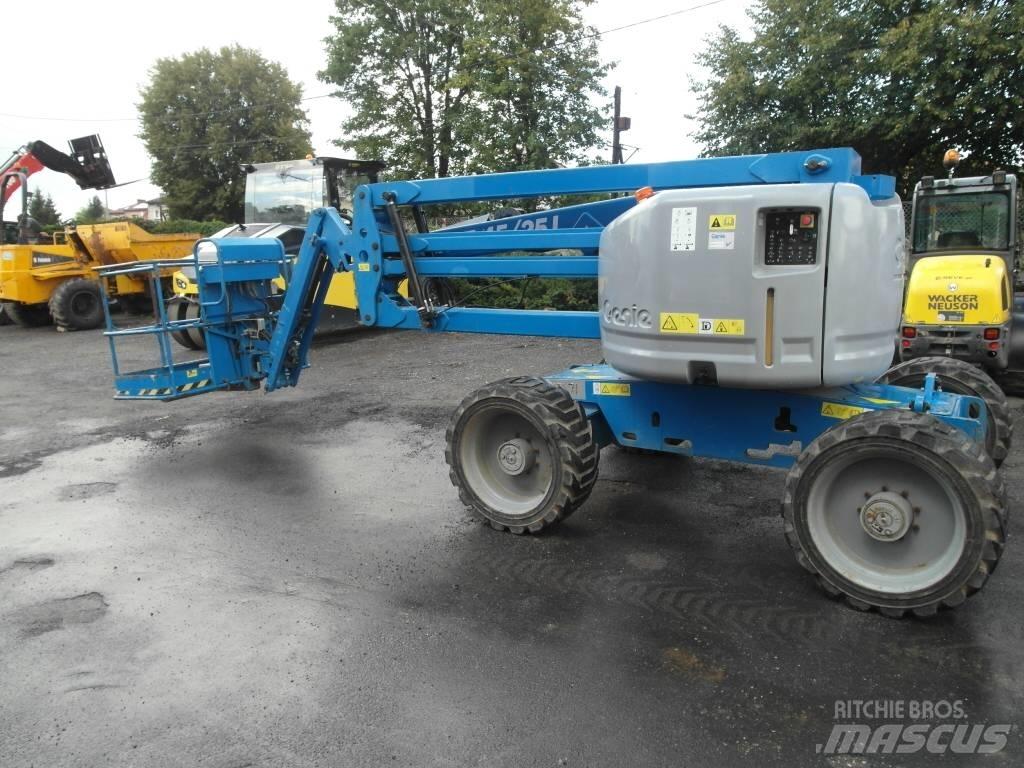 Genie Z 45/25 J Zglobne dvižne ploščadi
