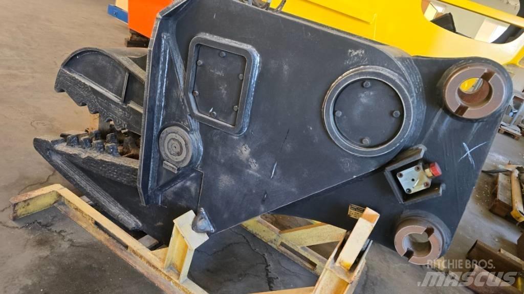  Unimet UP850 Drobilci za gradbeništvo