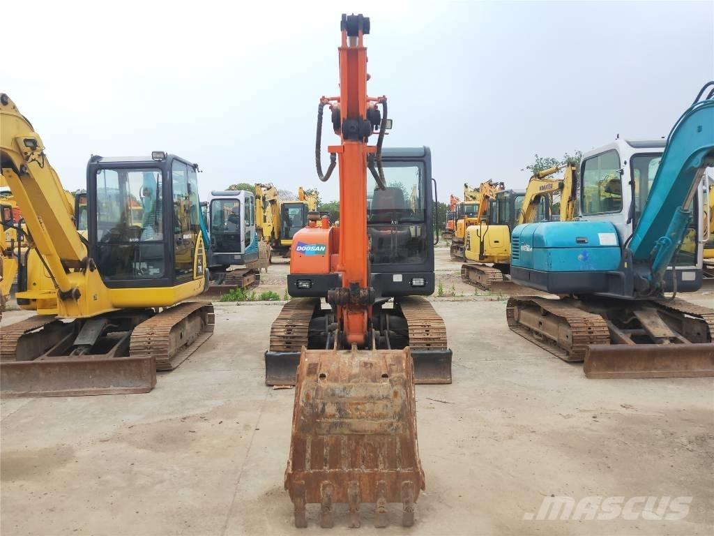 Doosan DH55 Mini bagri <7t