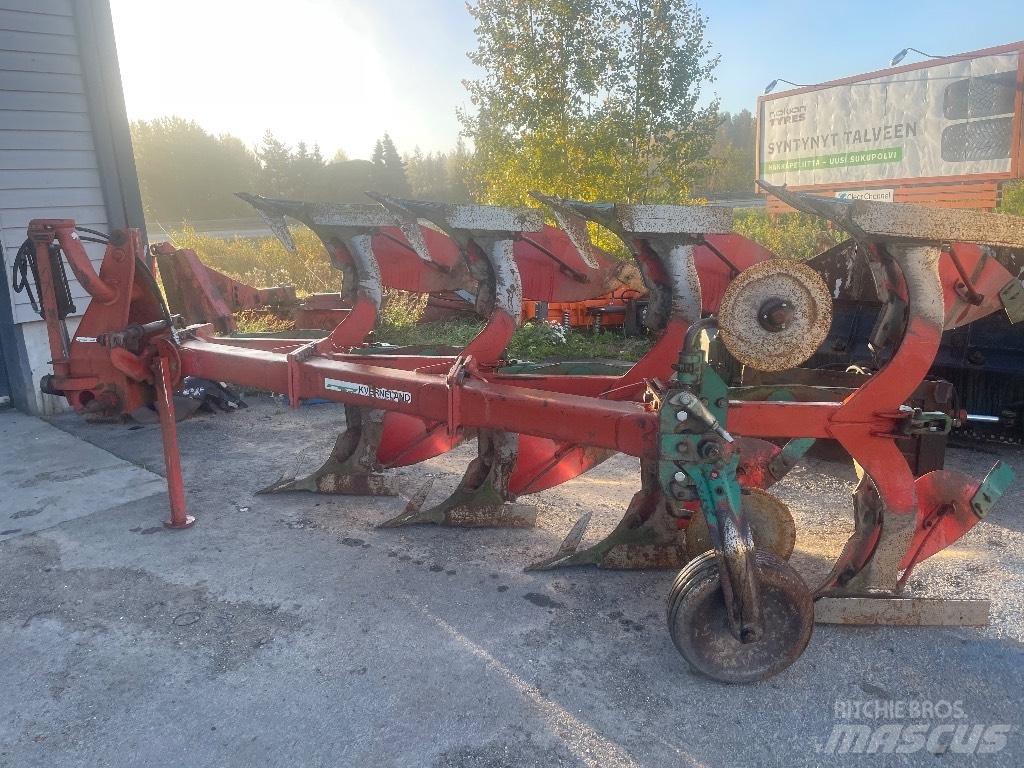 Kverneland E160-4 Obračalni plugi