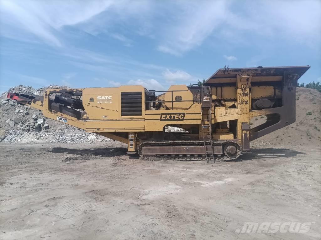 Extec C12 Mobilni drobilniki