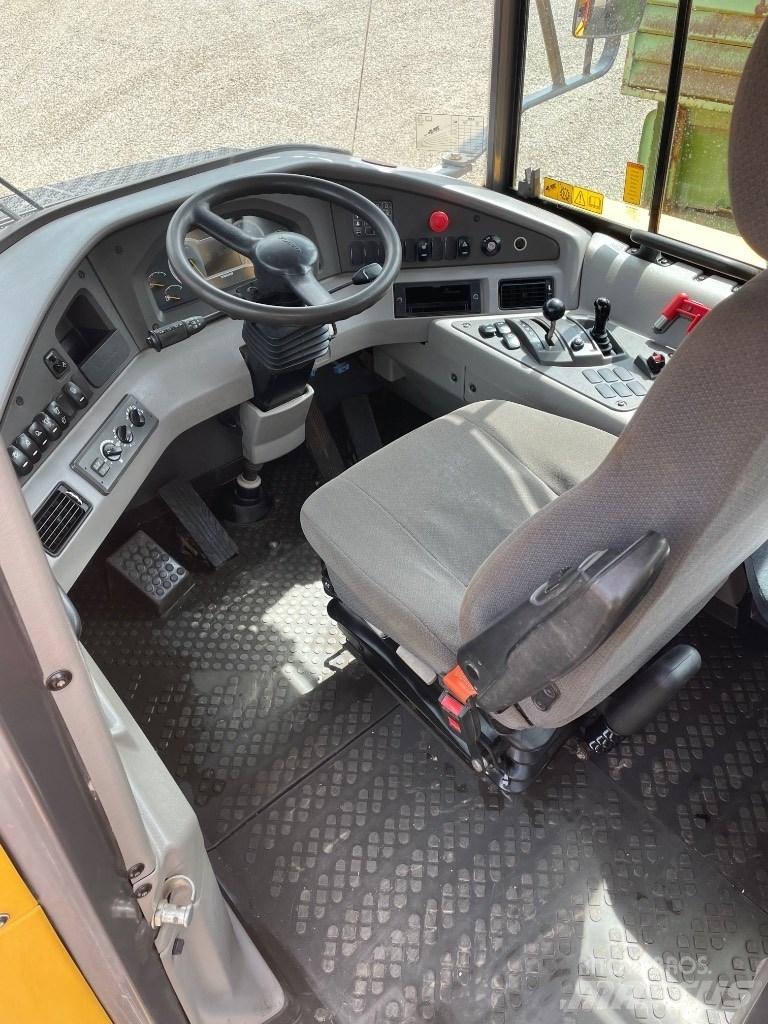 Volvo A30G Zglobni demperji