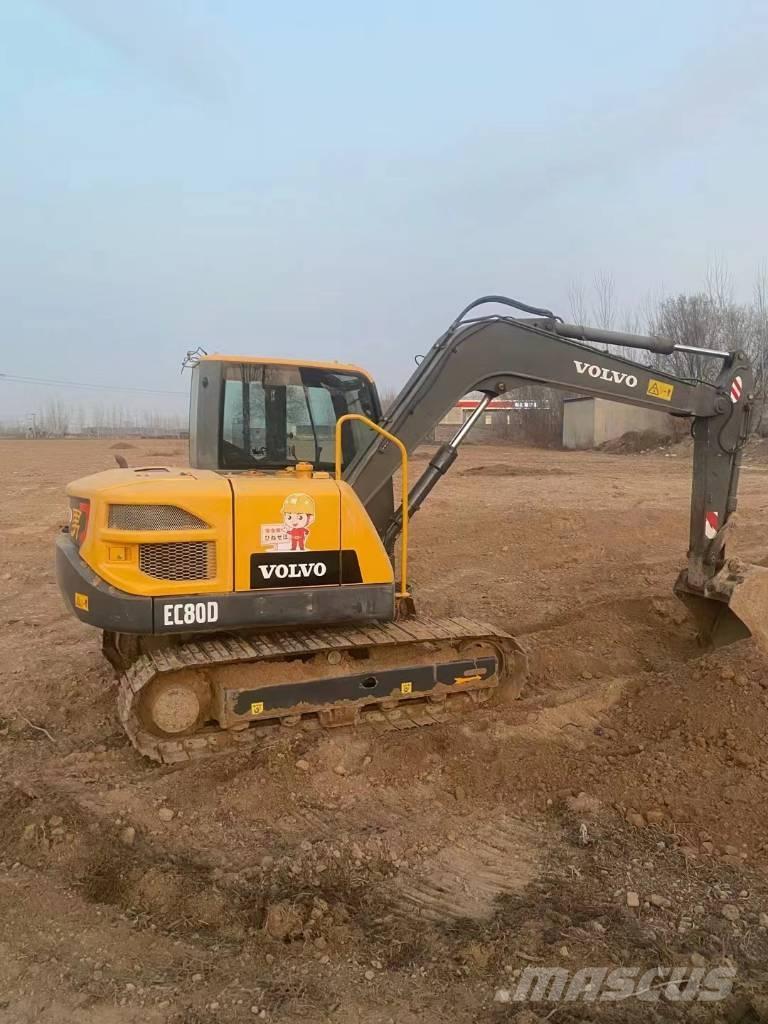Volvo EC80D Midi bagri 7t – 12t