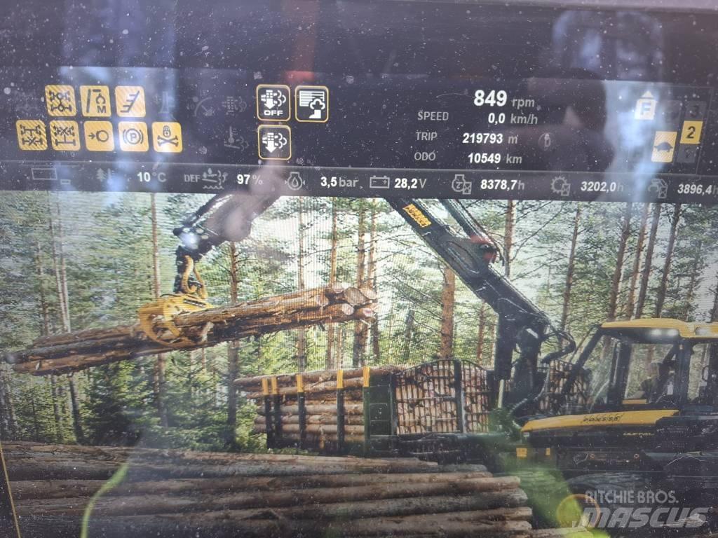 Ponsse BUFFALO 8W Forwarderji