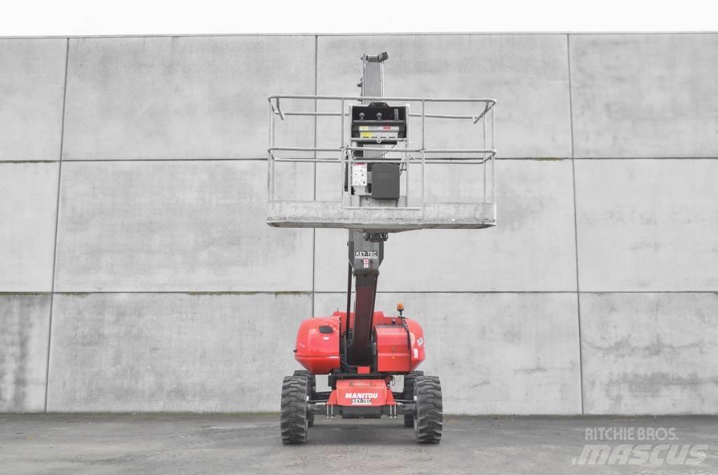 Manitou 200 ATJ Zglobne dvižne ploščadi