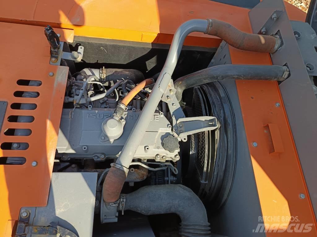 Hitachi ZX240 Bagri goseničarji