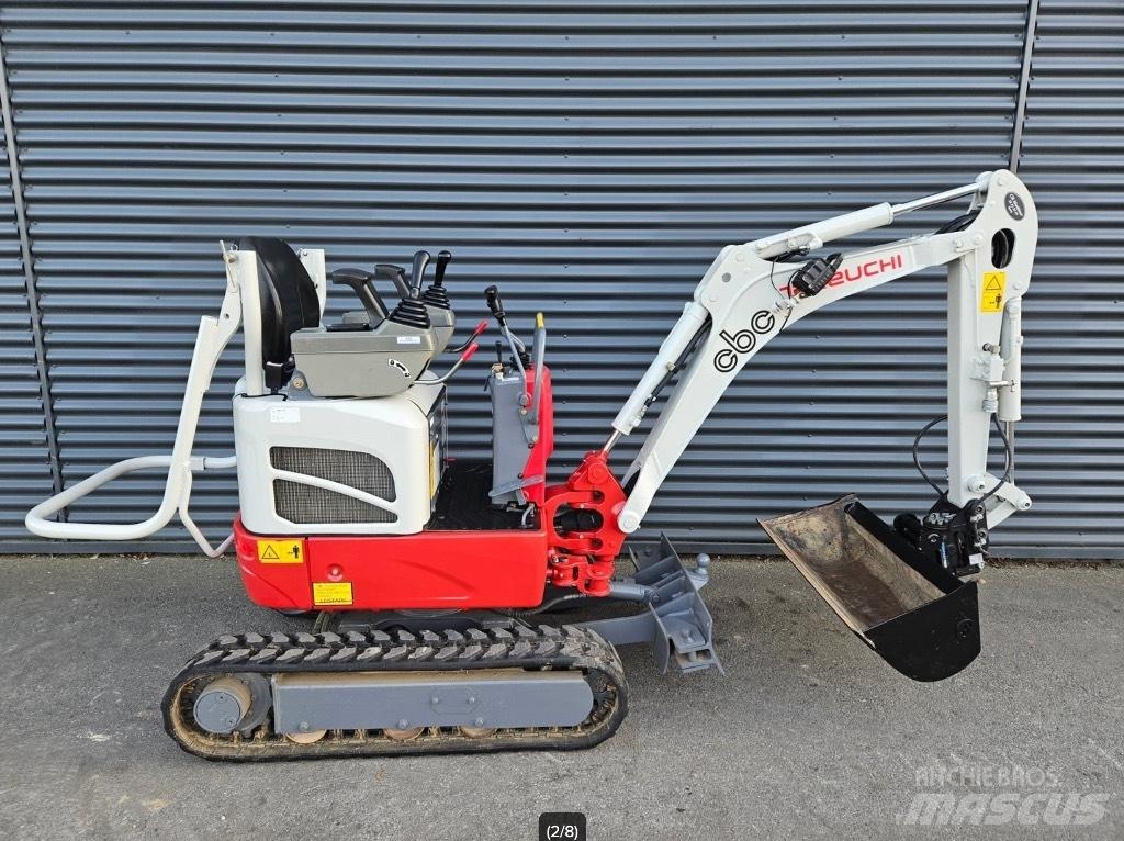Takeuchi TB 210 R Mini bagri <7t