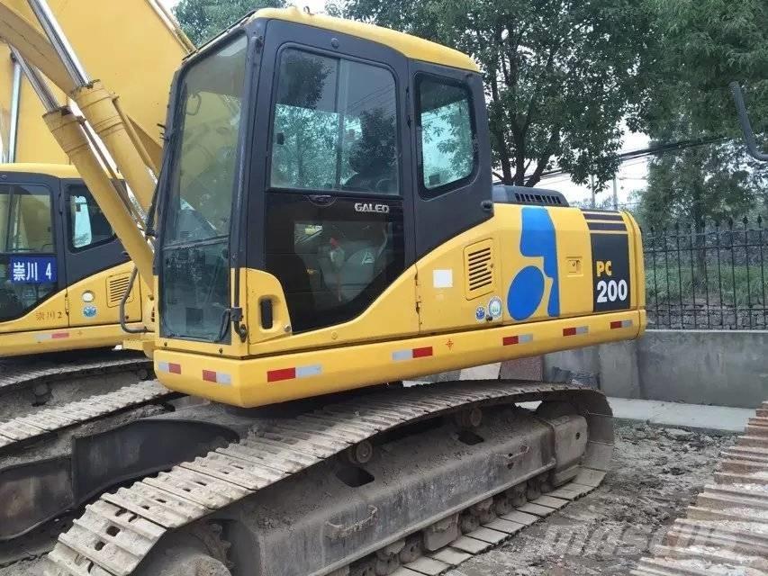 Komatsu PC 200-7 Bagri goseničarji
