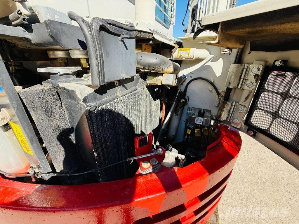 Takeuchi TB 138 FR Mini bagri <7t