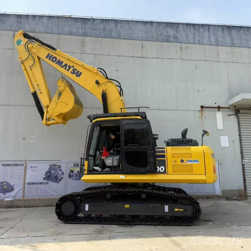 Komatsu PC 200-8N1 Midi bagri 7t – 12t