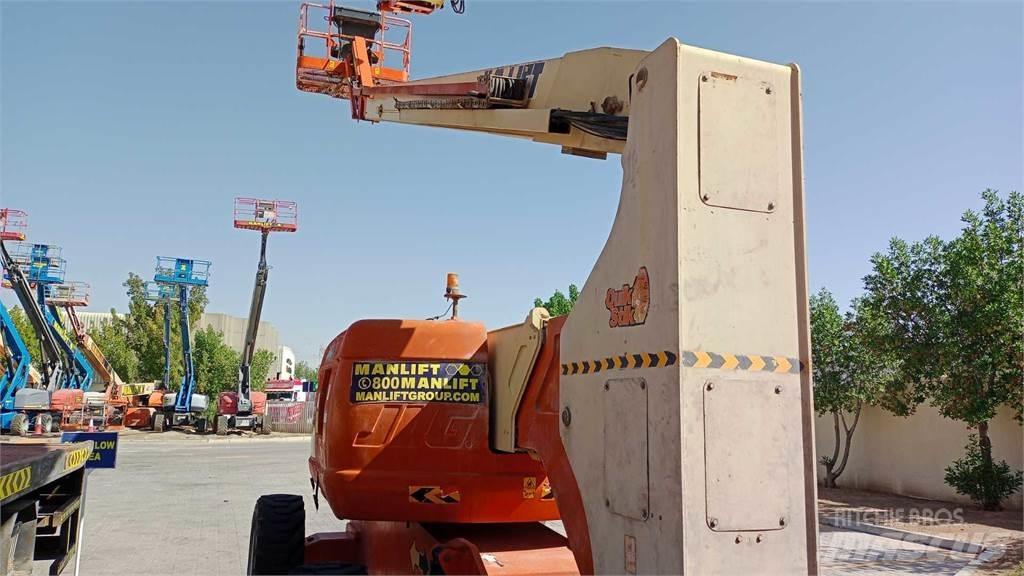 JLG 800AJ Zglobne dvižne ploščadi