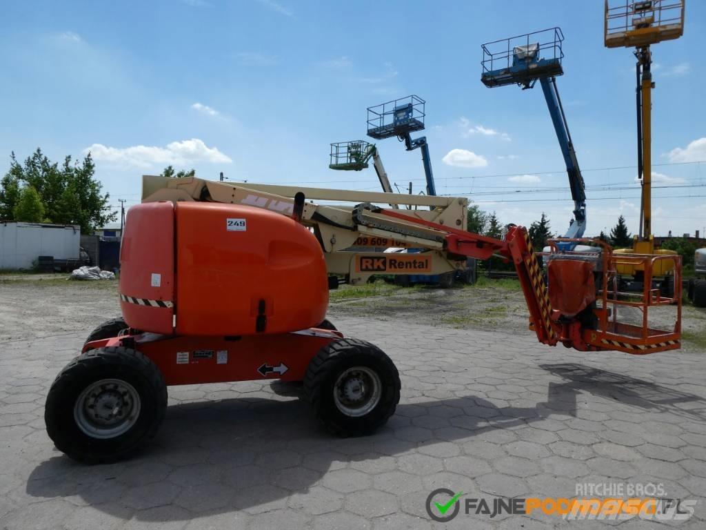 JLG 450 AJ Zglobne dvižne ploščadi