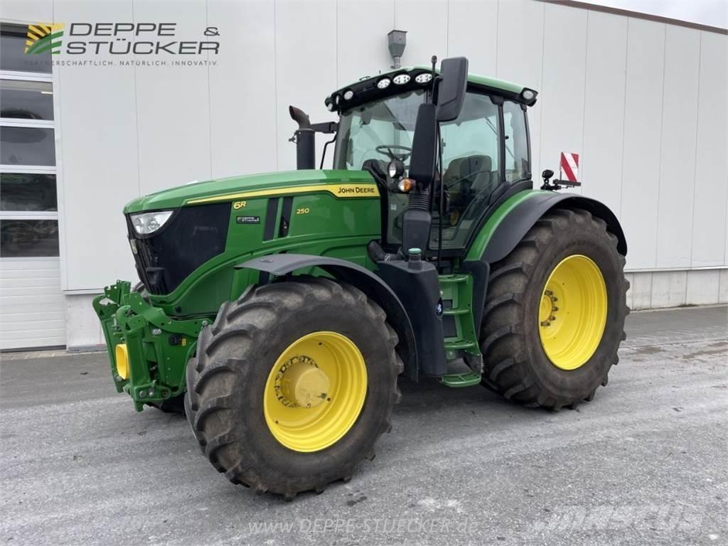 John Deere 6R 250 Traktorji