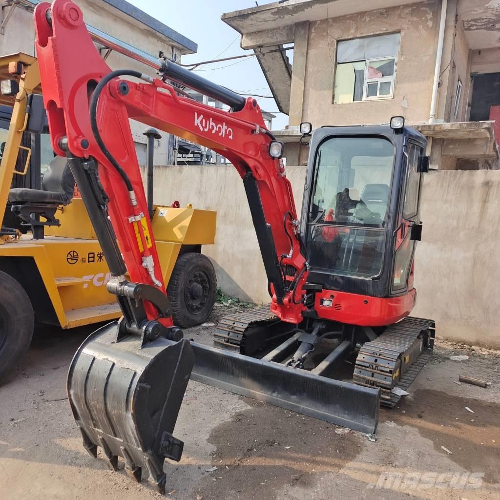 Kubota U 35 Mini bagri <7t