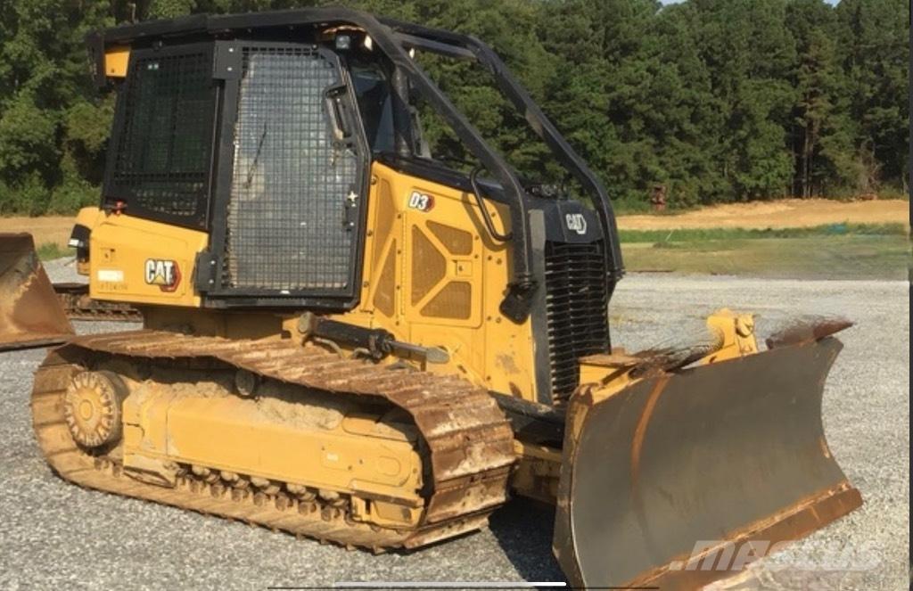 CAT D 3 Buldožerji goseničarji