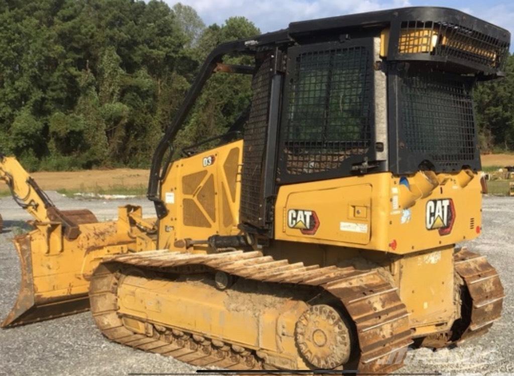 CAT D 3 Buldožerji goseničarji