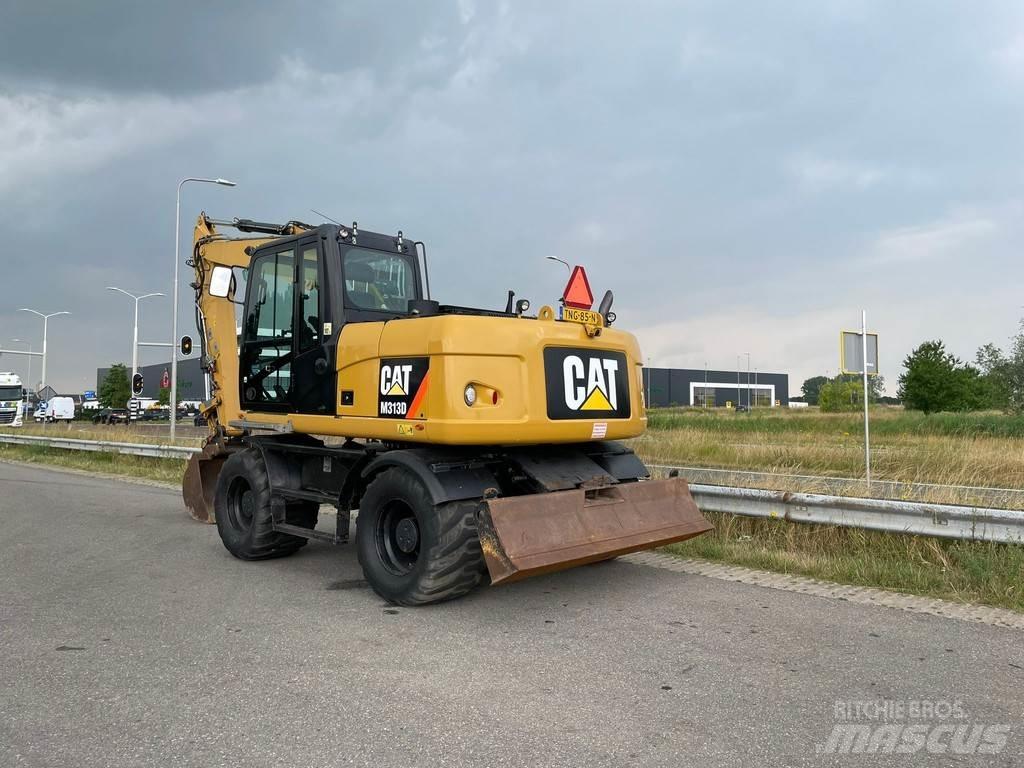 CAT M313D - CE Bagri na kolesih
