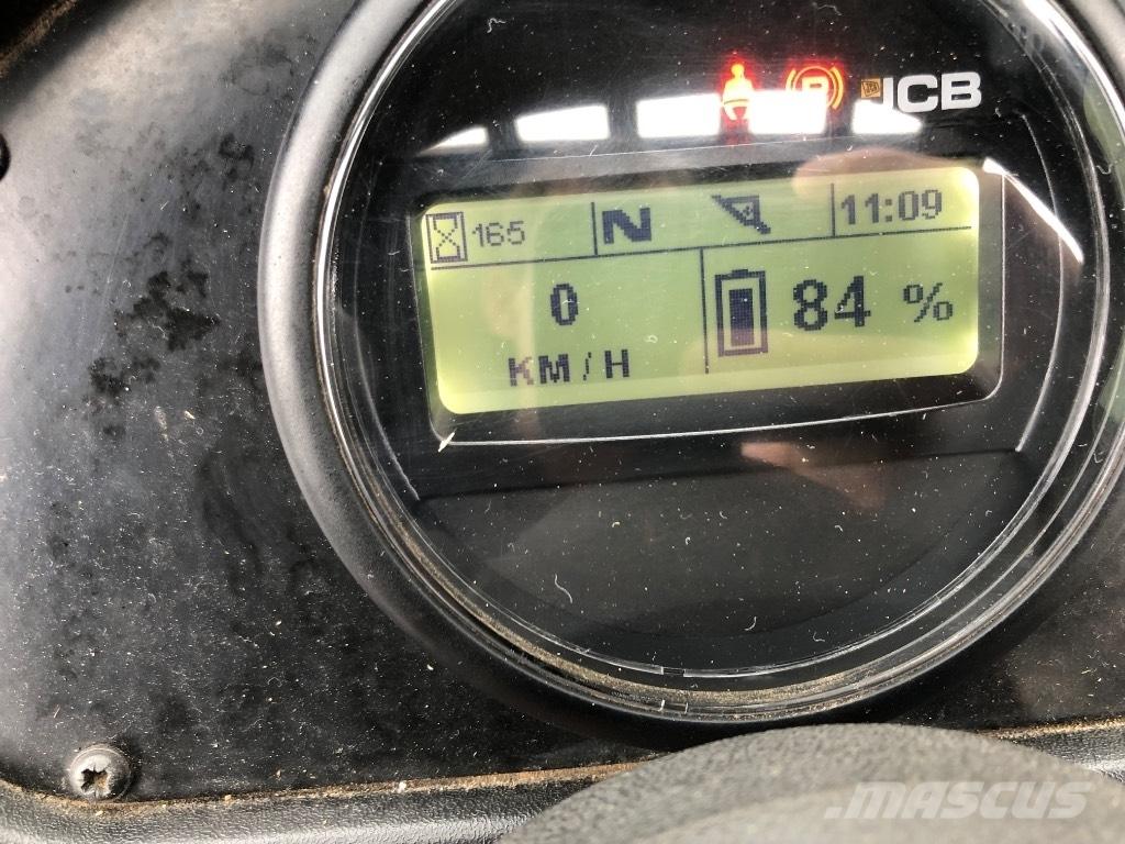 JCB 403 E Kmetijski teleskopski nakladalci