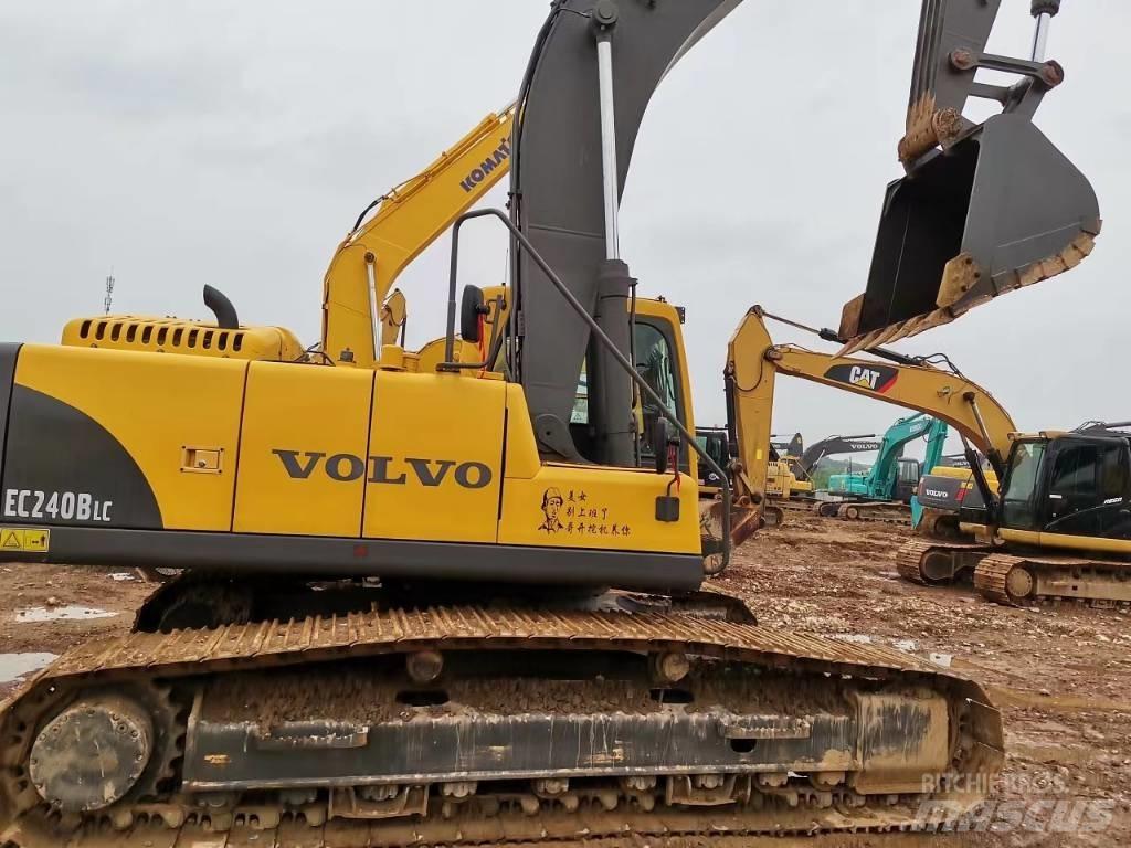 Volvo EC 240 B LC Bagri goseničarji