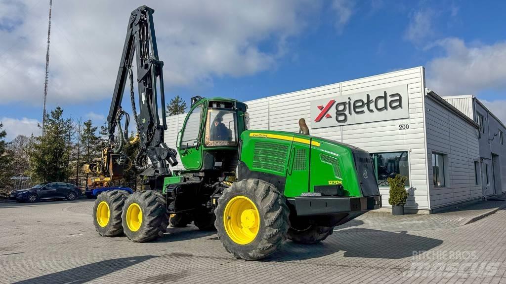 John Deere 1270 E Harvesterji