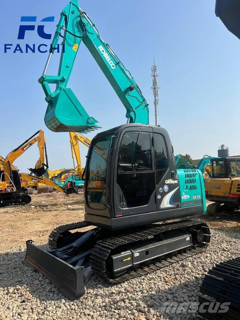 Kobelco SK 75 SR Bagri goseničarji