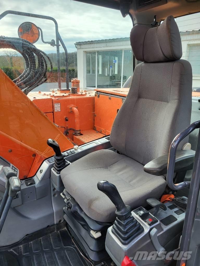 Doosan DX 140 LCR-3 Bagri goseničarji