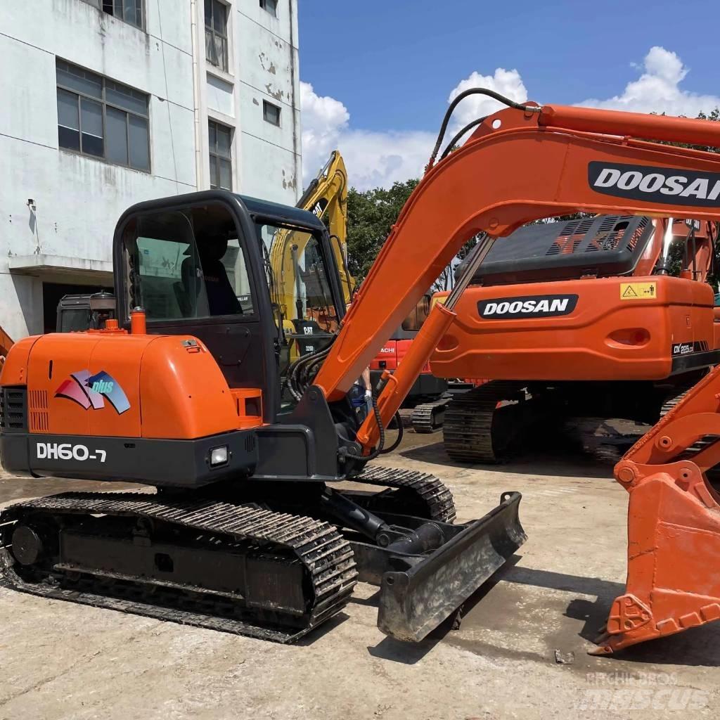 Doosan DH60-7 Mini bagri <7t