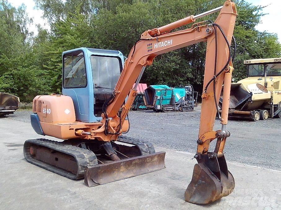 Hitachi EX 40 Mini bagri <7t