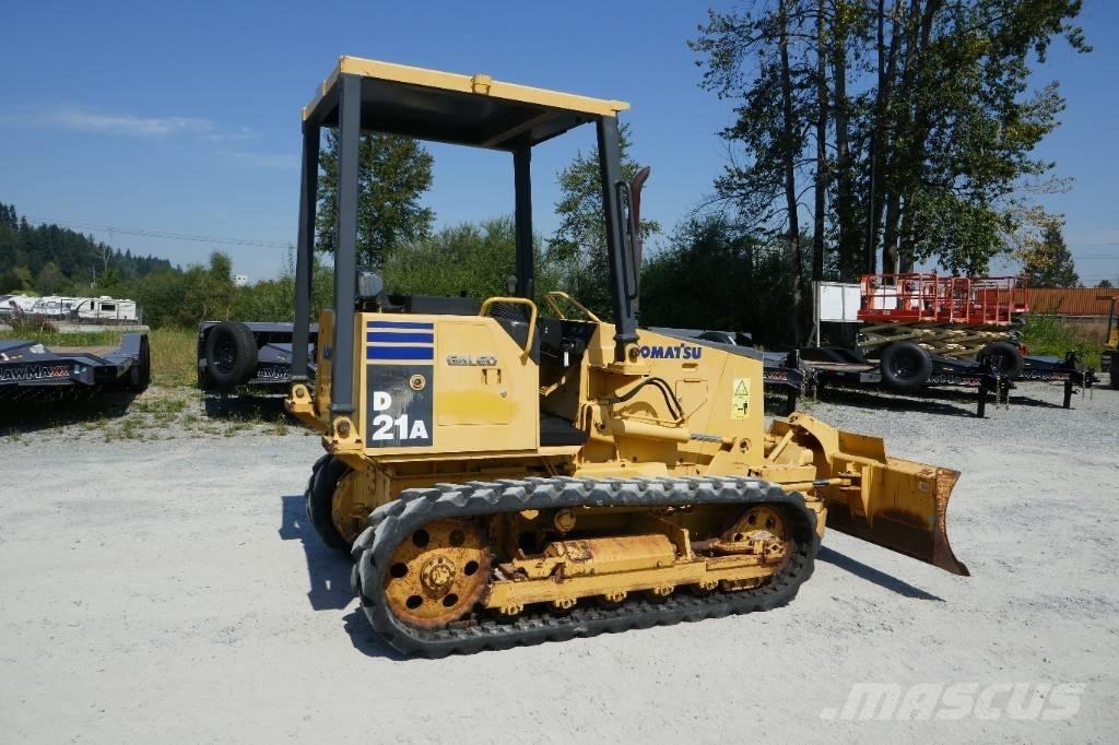 Komatsu D 21 A-8 Buldožerji goseničarji