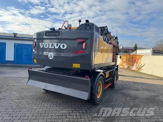Volvo EW180E Bagri na kolesih