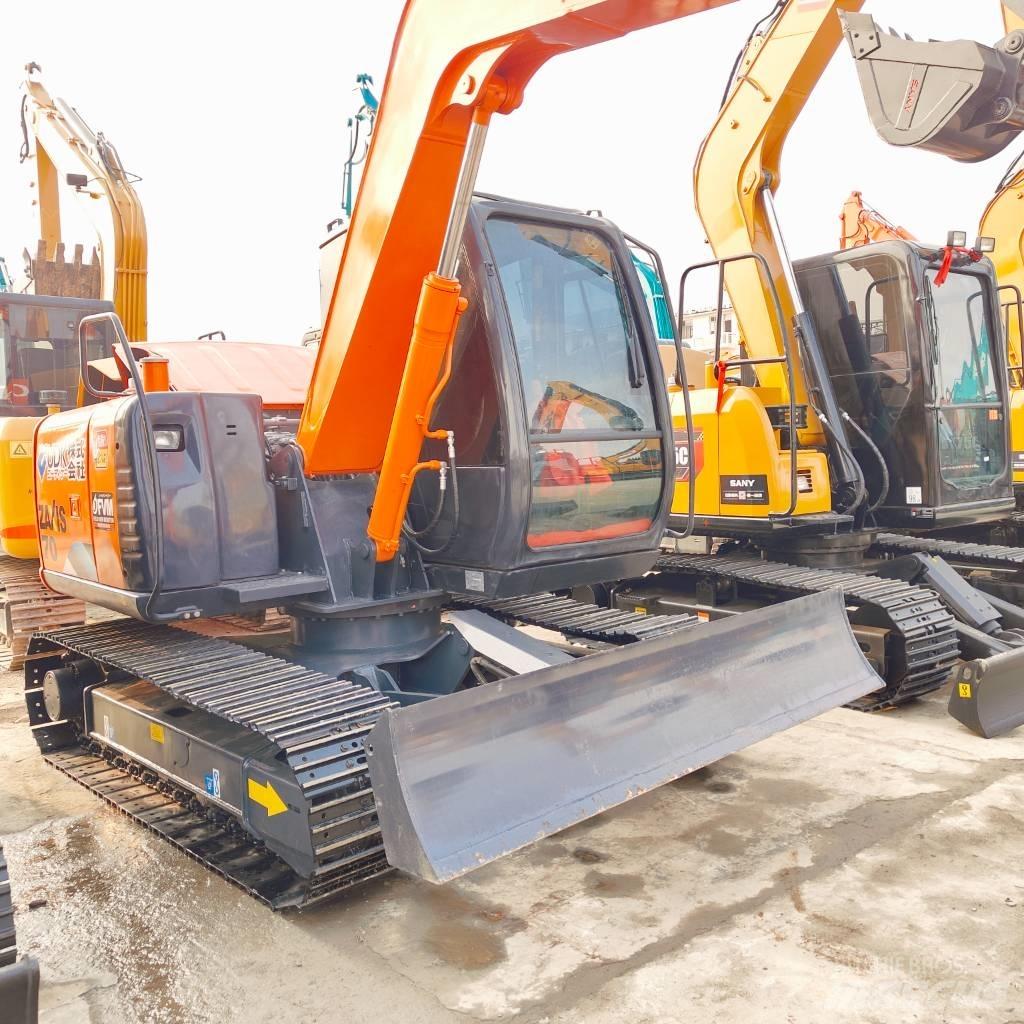 Hitachi ZX70 Midi bagri 7t – 12t