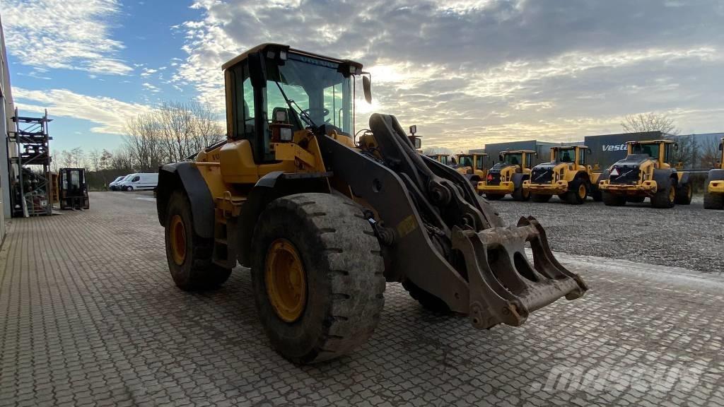 Volvo L 120 F Wheel loaders