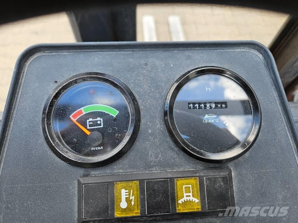 Still R 50-15 Električni viličarji