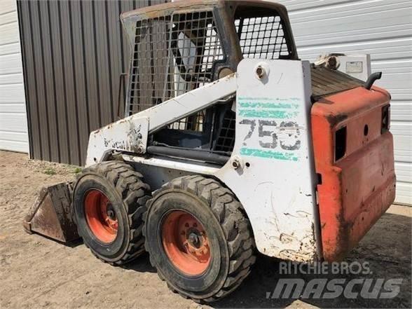 Bobcat 753 Skid steer mini nakladalci