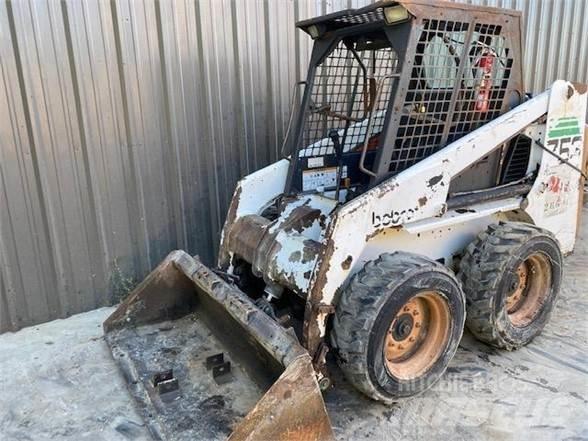 Bobcat 753 Skid steer mini nakladalci