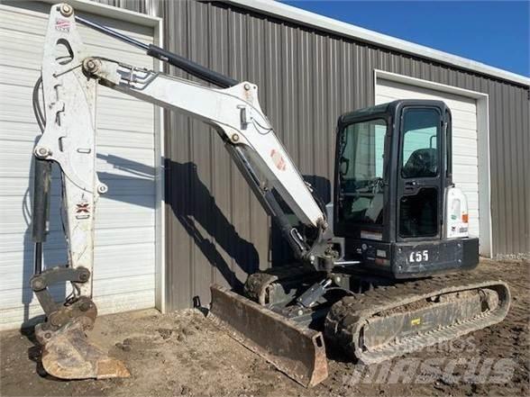 Bobcat E55 Bagri goseničarji