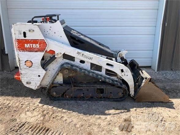 Bobcat MT85 Skid steer mini nakladalci