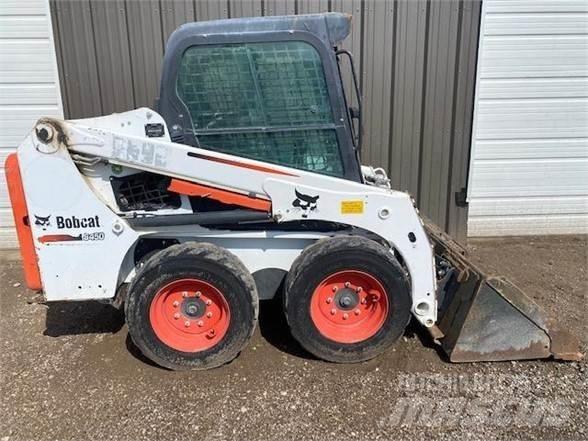 Bobcat S450 Skid steer mini nakladalci