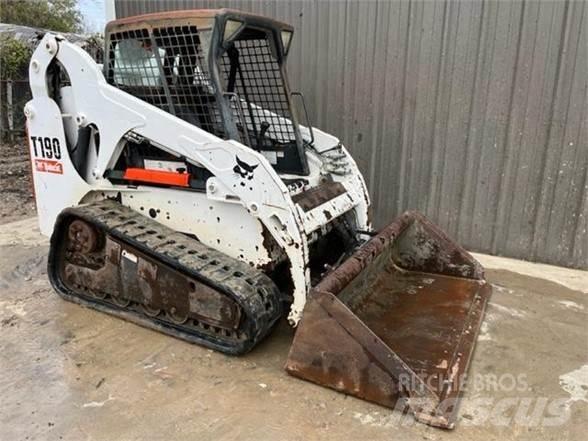 Bobcat T190 Skid steer mini nakladalci