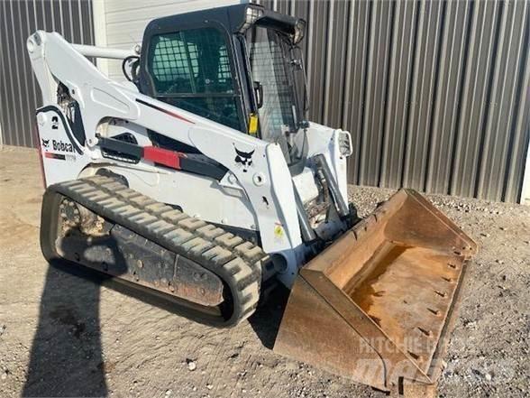 Bobcat T870 Skid steer mini nakladalci