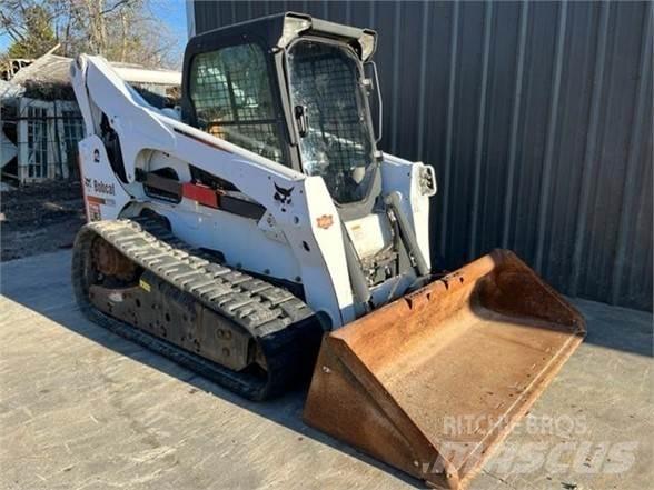 Bobcat T870 Skid steer mini nakladalci