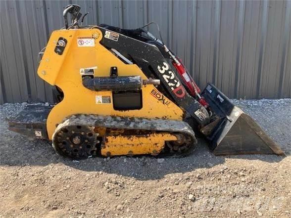 Boxer 322D Skid steer mini nakladalci