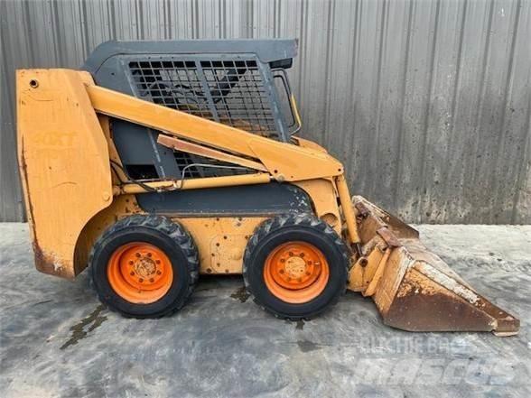 CASE 40XT Skid steer mini nakladalci