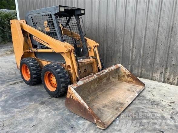 CASE 40XT Skid steer mini nakladalci