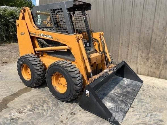 CASE 445 Skid steer mini nakladalci