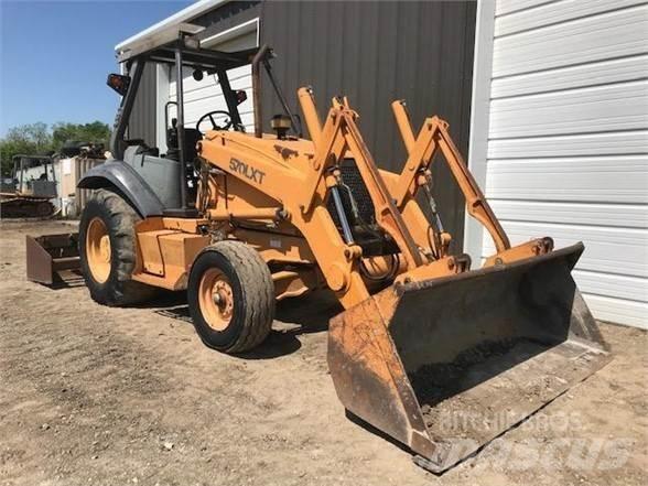 CASE 570L XT Kolesni nakladalci