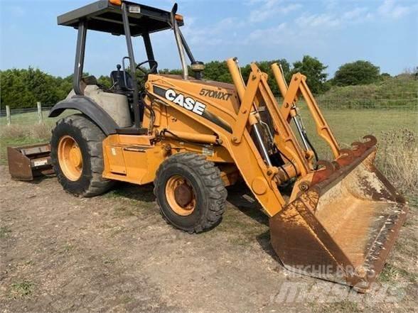 CASE 570M XT Kolesni nakladalci