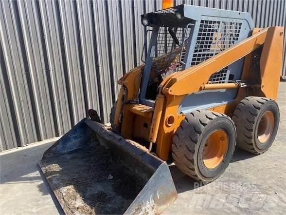 CASE 70XT Skid steer mini nakladalci
