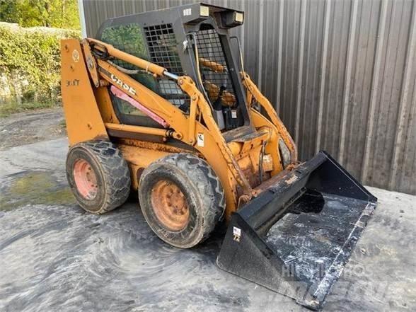 CASE 90XT Skid steer mini nakladalci