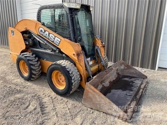 CASE SV250 Skid steer mini nakladalci